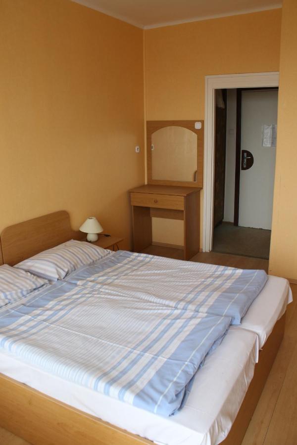 Manuela Ifjusagi Hotel Balatonfüred Εξωτερικό φωτογραφία
